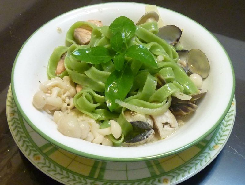 (趁熱品嚐)*愛心滿滿的*菠菜海鮮義大利麵