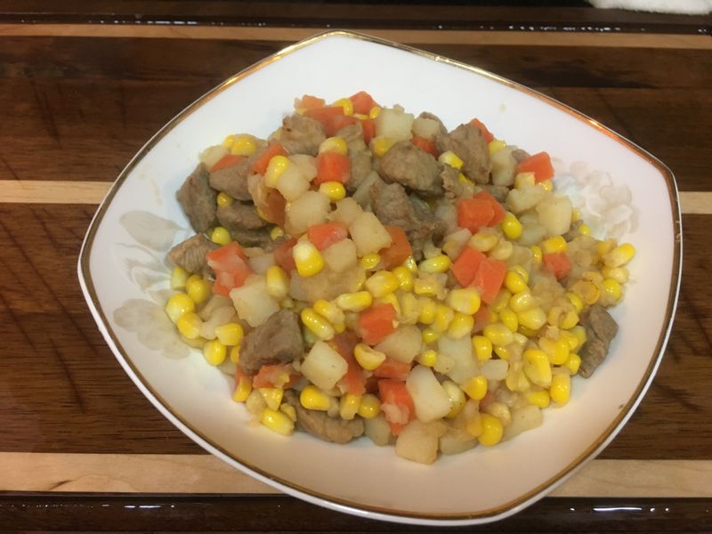 玉米炒肉