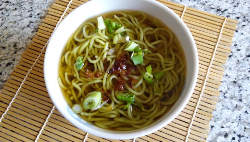 簡易家常陽春麵-用飛利浦愛麵機做菠菜麵條