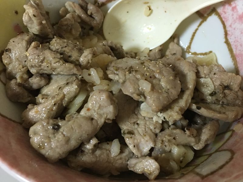 蜜汁里肌肉蓋飯