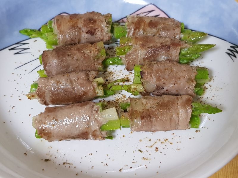 蘆筍肉捲