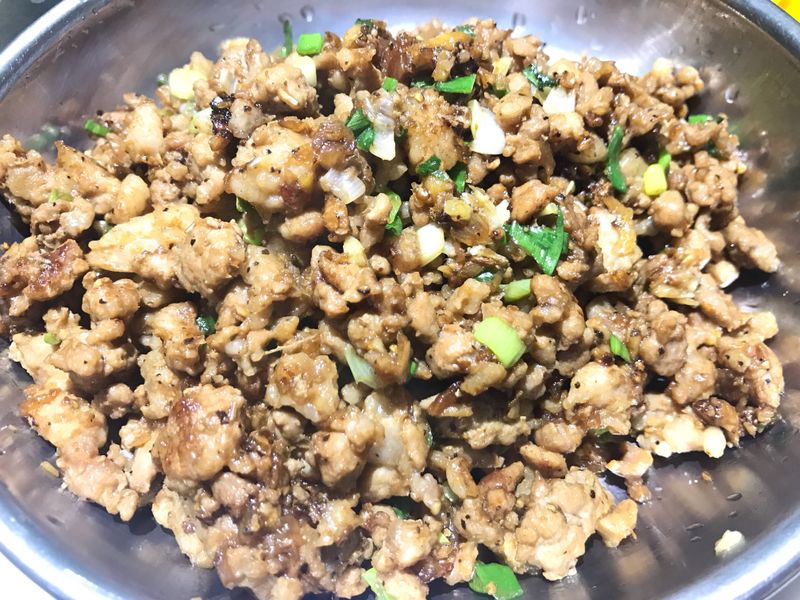 👨🏻🍳炒黑胡椒肉燥-簡易料理