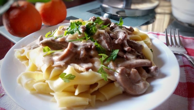 酸奶牛肉Beef Stroganoff