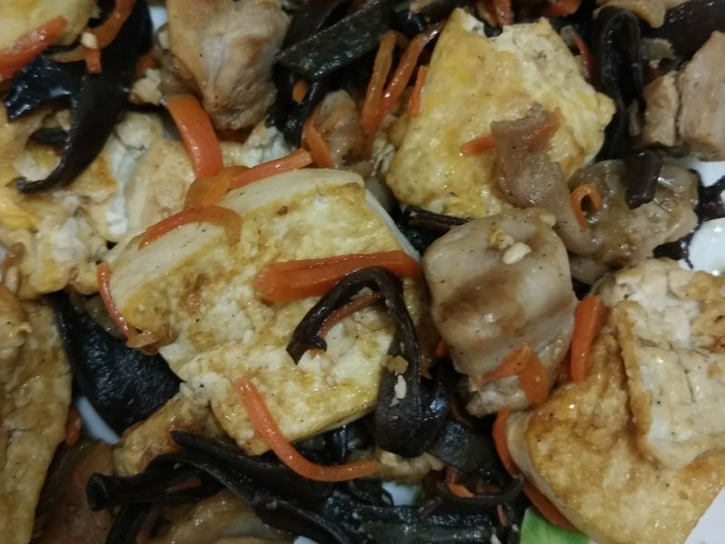 炒雞肉豆腐蛋