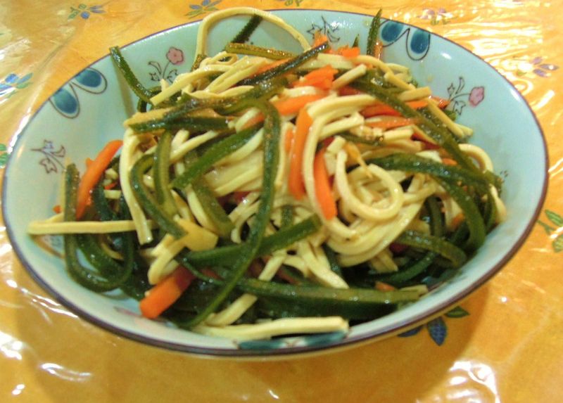 海帶炒豆干絲