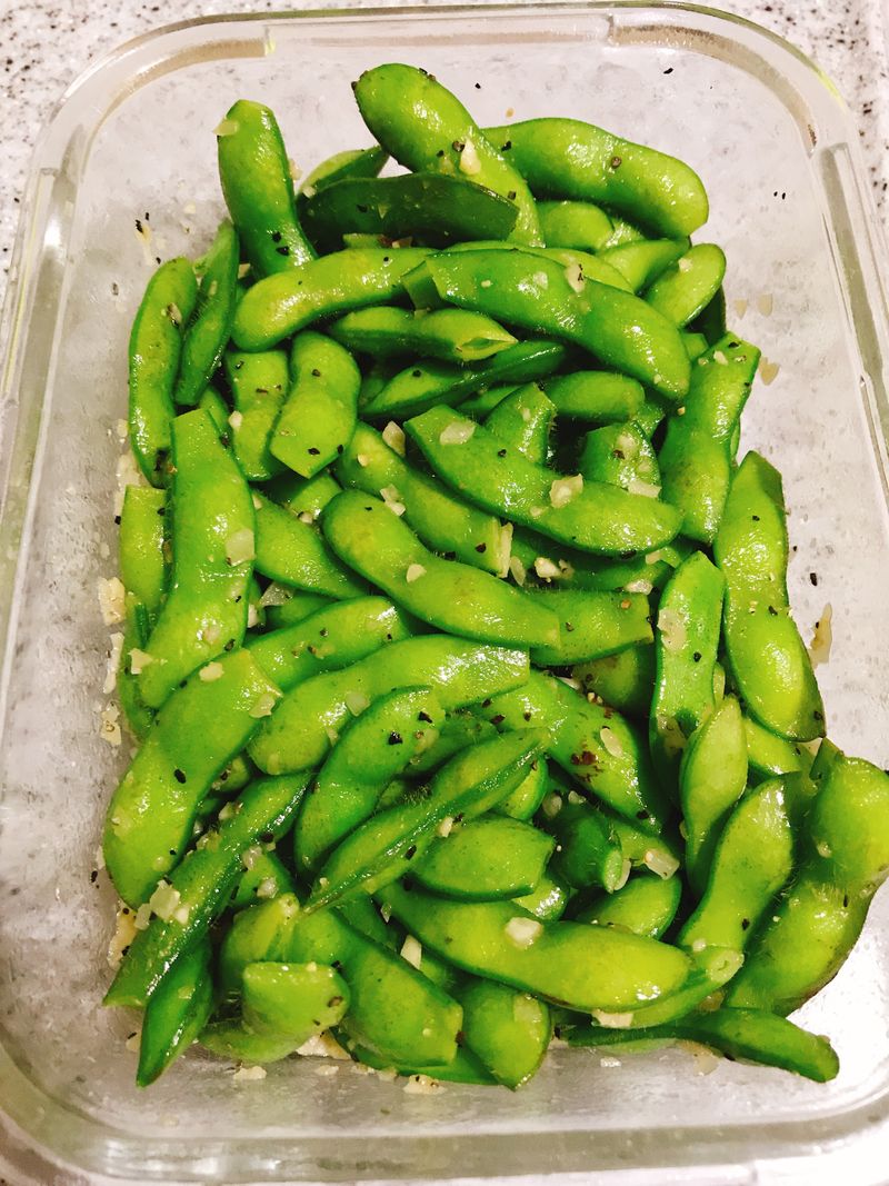 涼拌毛豆