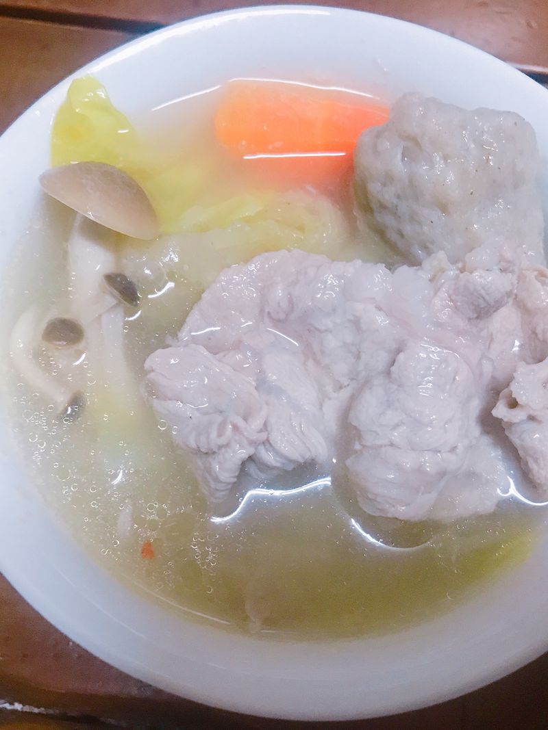 酸白菜火鍋