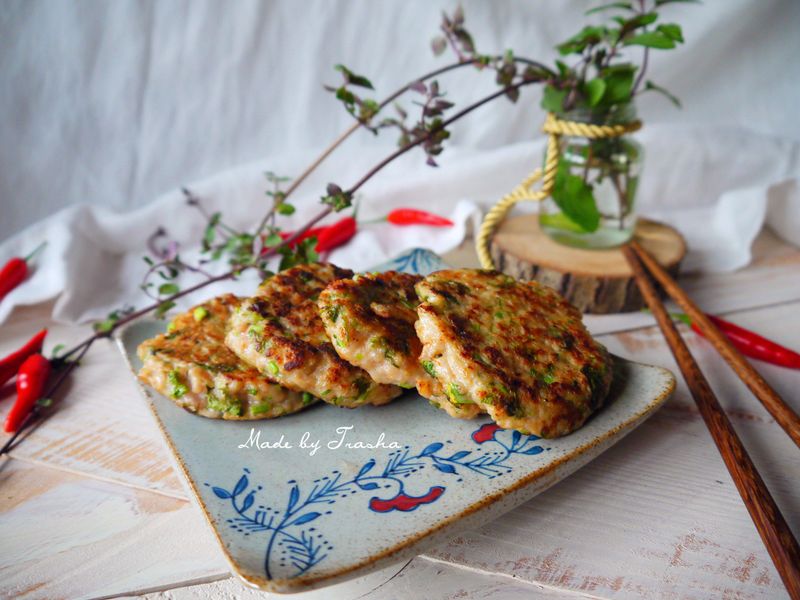 香菜蝦肉餅