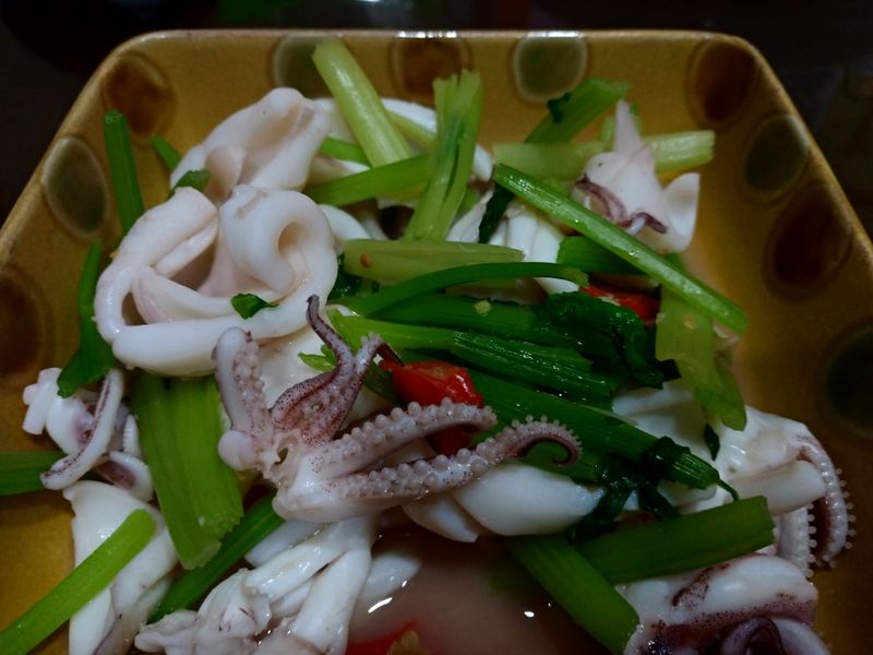 快炒芹菜小捲
