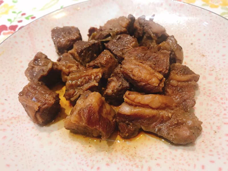 香滷牛肋條