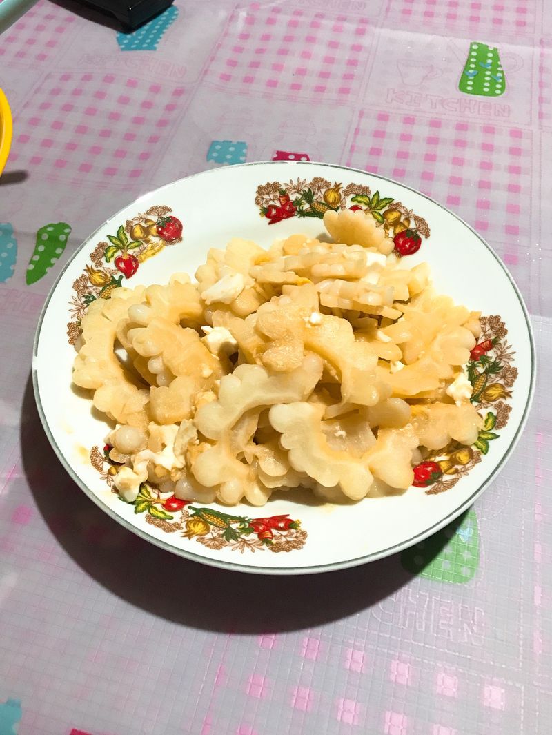 苦瓜炒鹹蛋