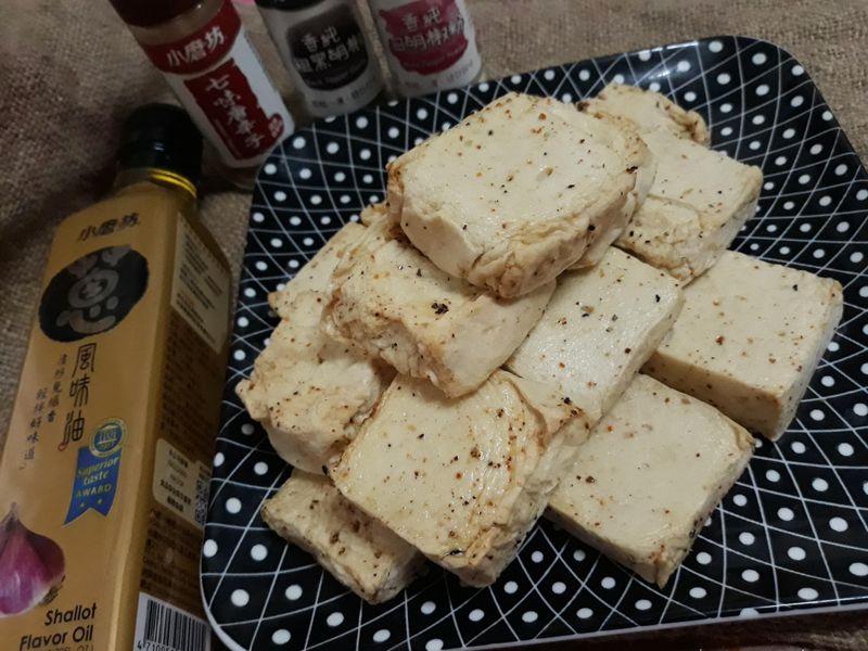 氣炸鍋料理─椒鹽木棉炸豆腐