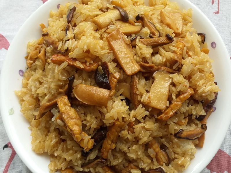 蔴香天貝油飯