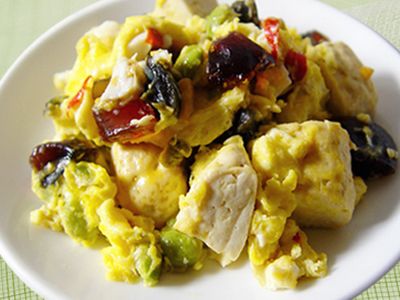 【厚生廚房】臭豆腐炒混蛋
