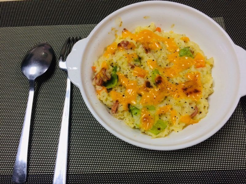 簡易奶香蒜味熱狗起司燉飯🧀️
