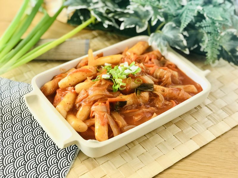 15分鐘料理.韓式泡菜炒年糕/0水鍋