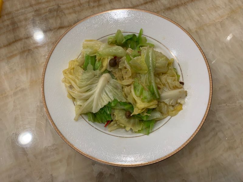 破布子炒高麗菜
