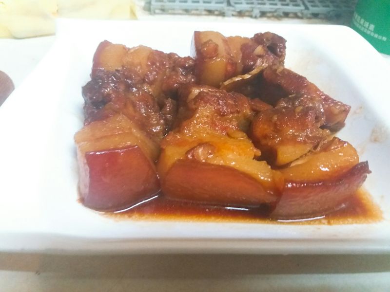 好厲害!香噴噴滷肉🍱