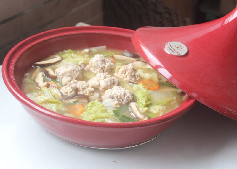 雞肉丸子白菜鍋