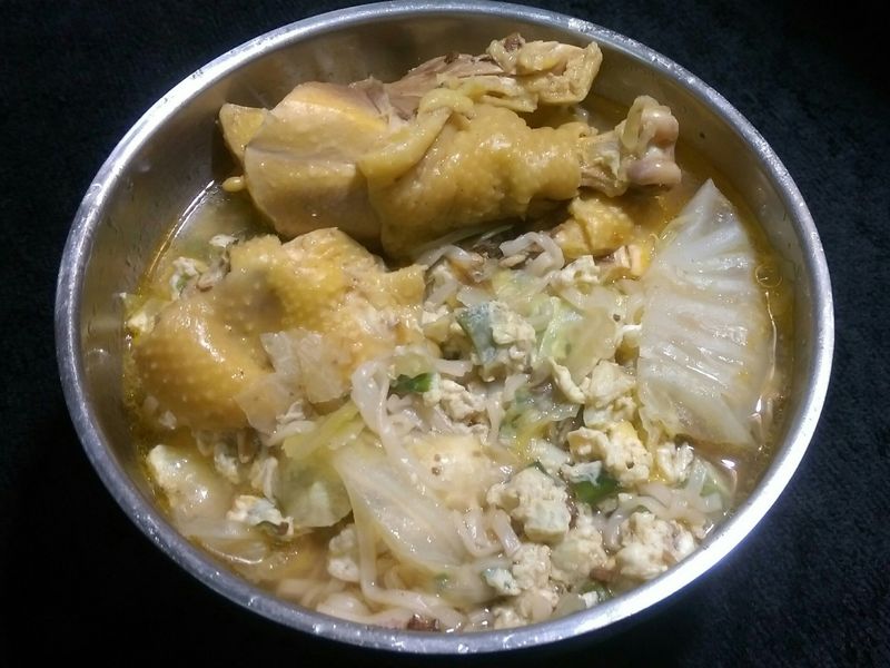排骨雞湯麵