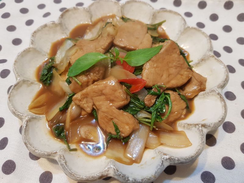 塔香滑豬肉片