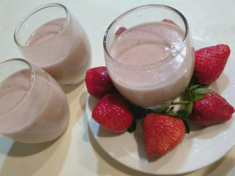 草莓慕斯杯