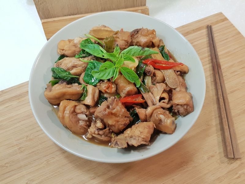 苦茶油三杯雞