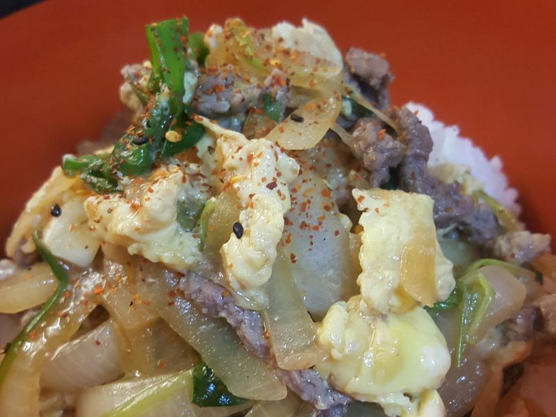 滑蛋牛肉飯