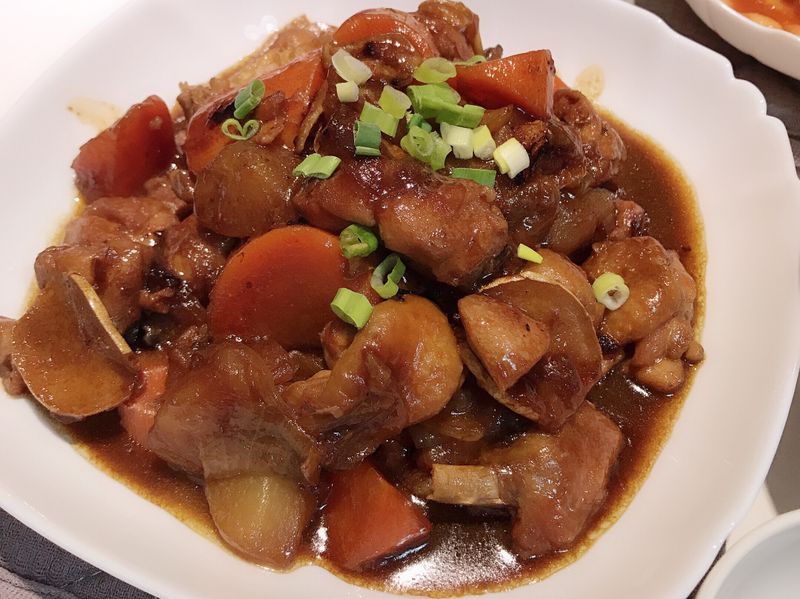 馬鈴薯燉雞肉