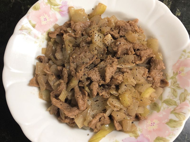 洋蔥炒牛肉🐂