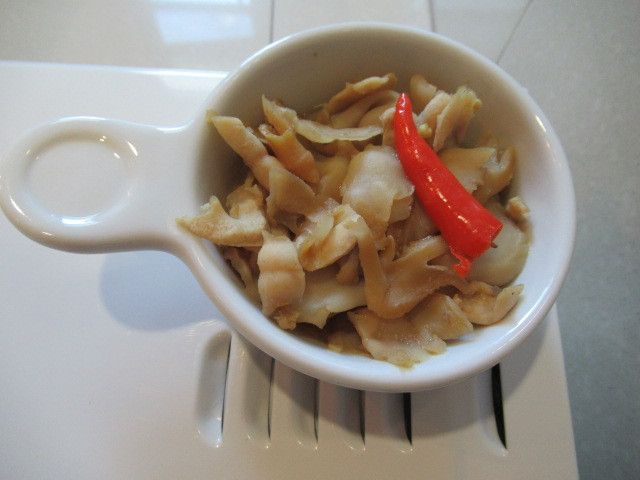 八角香象拔蚌