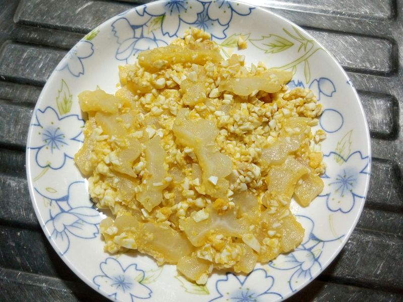 鹹蛋炒苦瓜
