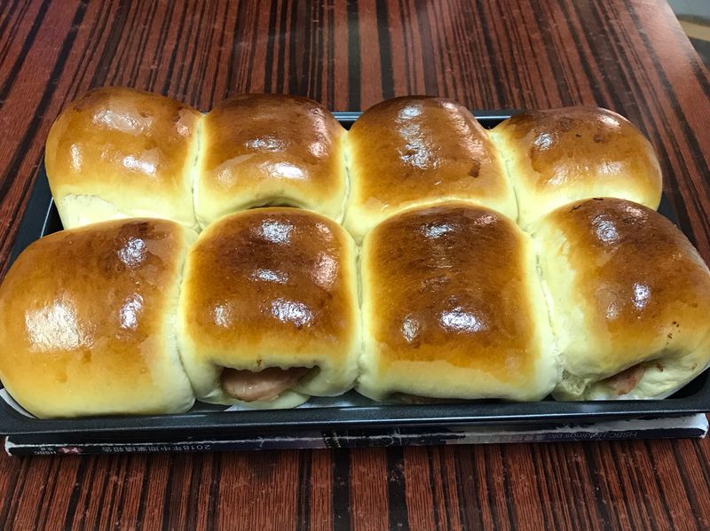 餐肉包