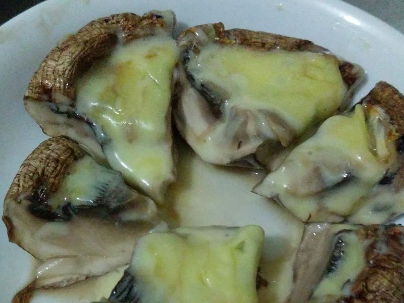 雙重起司焗蘑菇