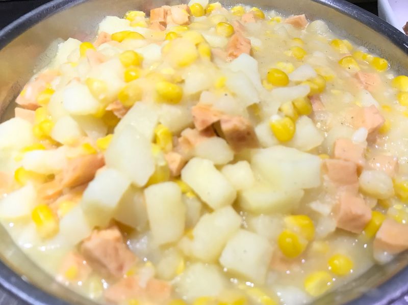 👩🏻🍳馬鈴薯炒熱狗玉米(奶油板)