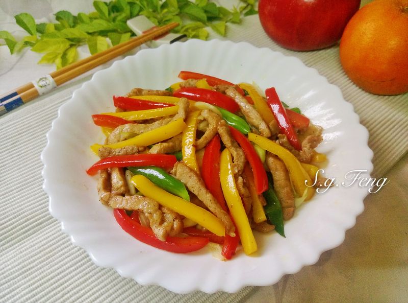 水果彩椒炒肉絲