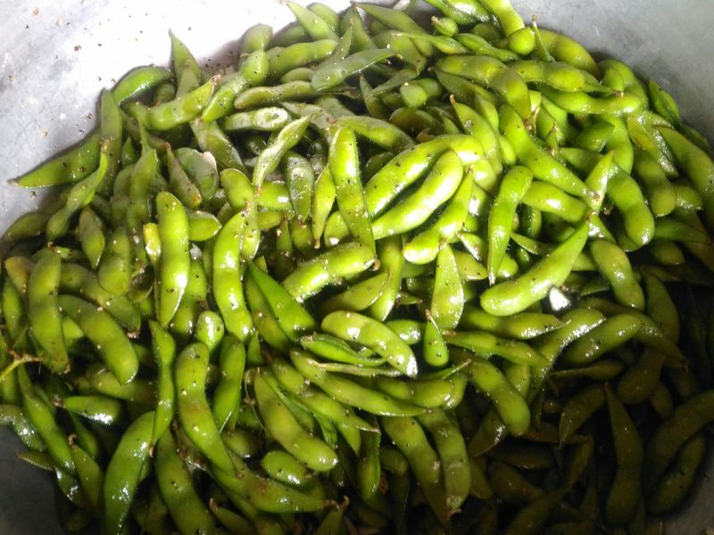 涼拌毛豆