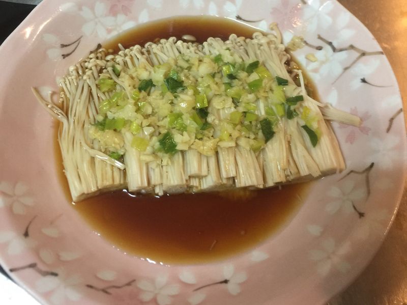蒜香金針菇