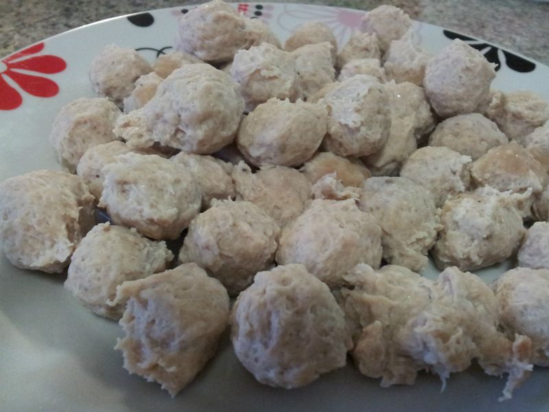 雞肉小丸子