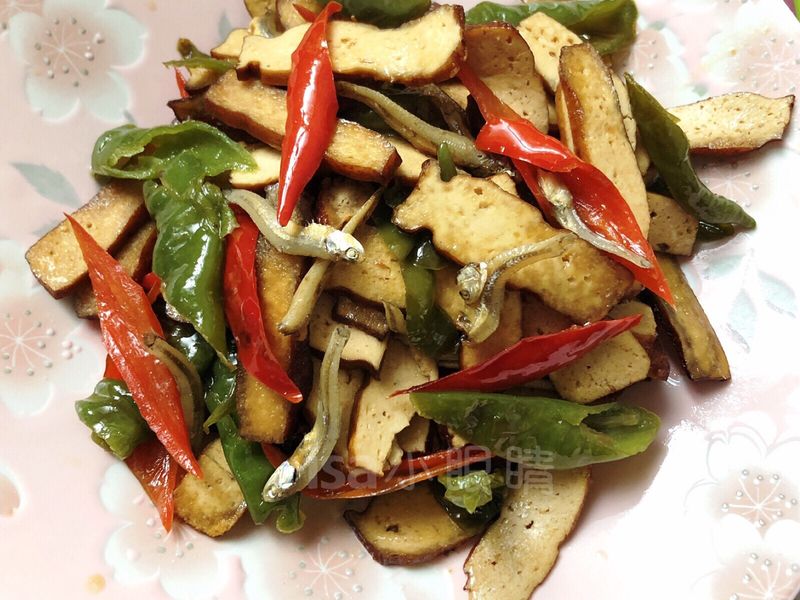 双椒炒豆干