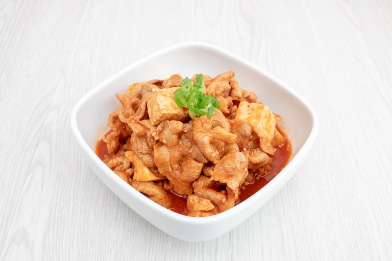 一鍋到底《水煮韓式豆腐豬肉片》