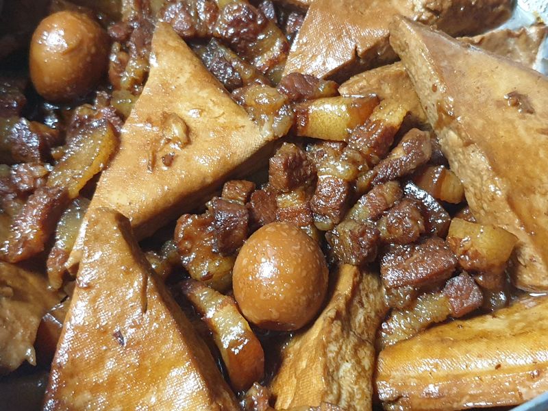 手切滷肉