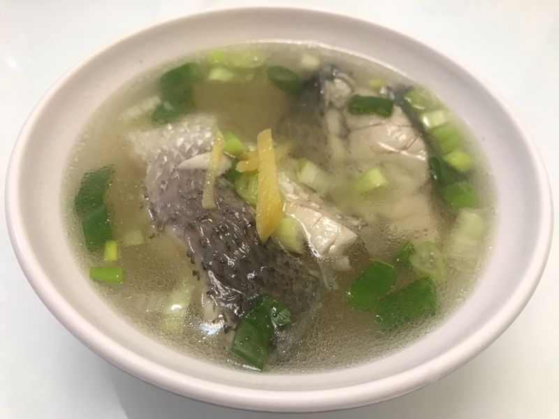 👩🏻🍳薑蒜鱸魚湯(病人料理)無酒