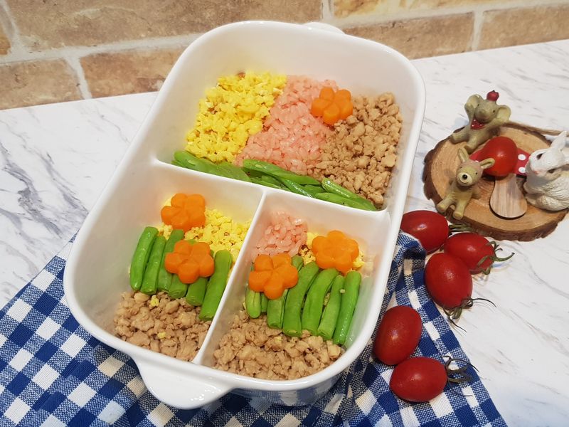 春日三色便當