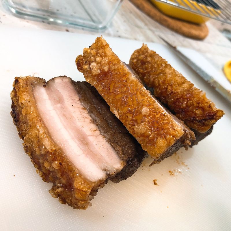 自製脆皮燒肉