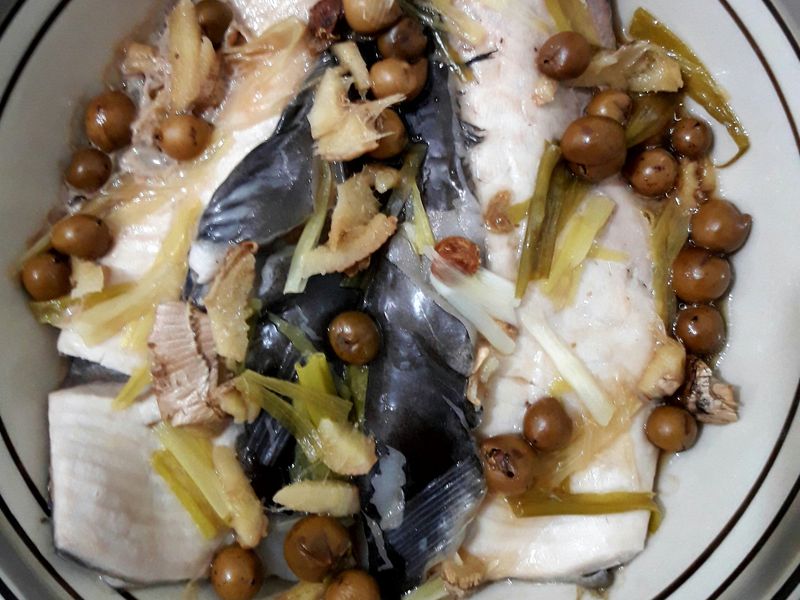 清蒸虱目魚肚
