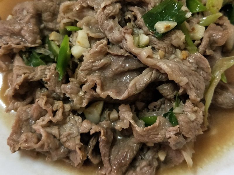 炒無骨牛小排