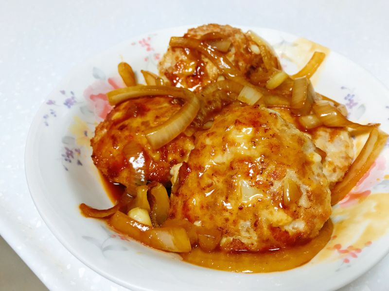 洋蔥汁起司漢堡排(無牛肉版)