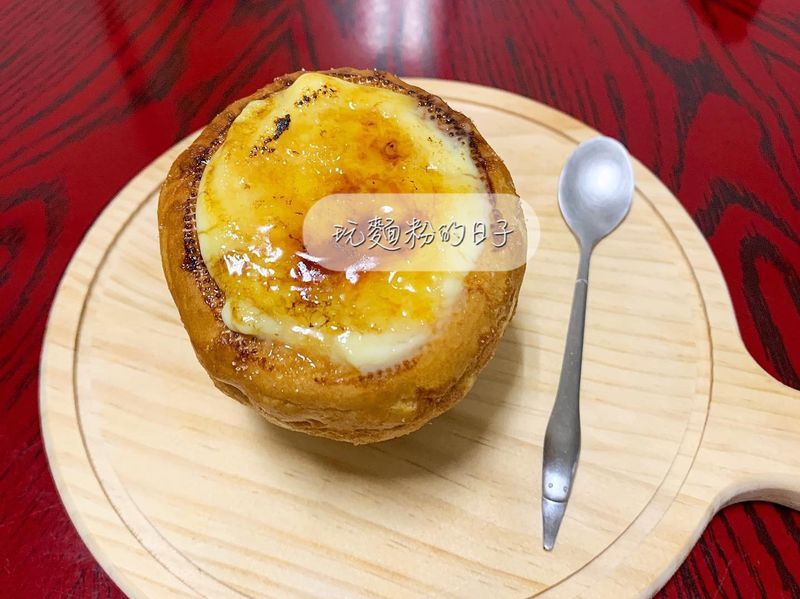 炙燒焦糖泡芙