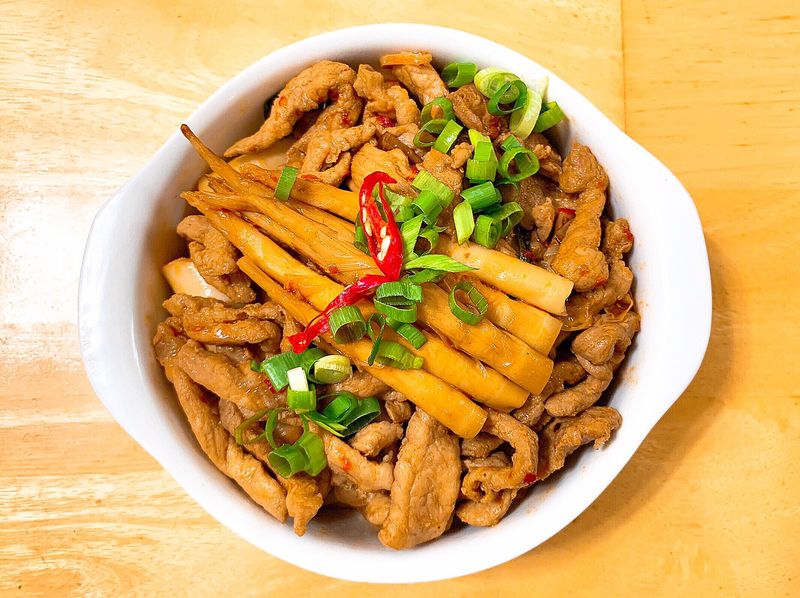 辣豆瓣炒箭筍 【李錦記辣豆瓣醬】
